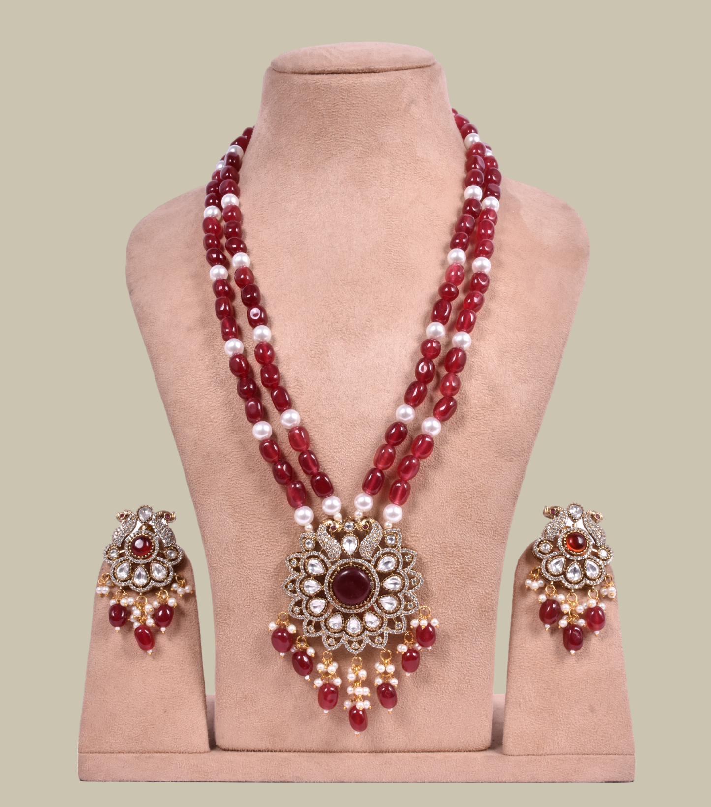 Kundan Jewelry Set