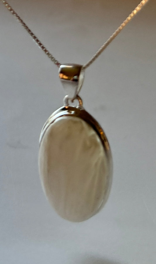 Scolecite pendant